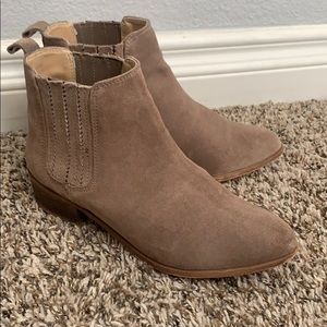 Steve Madden Suede Booties